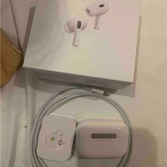 AIRPOD PROS 2ND GEN BRAND NEW